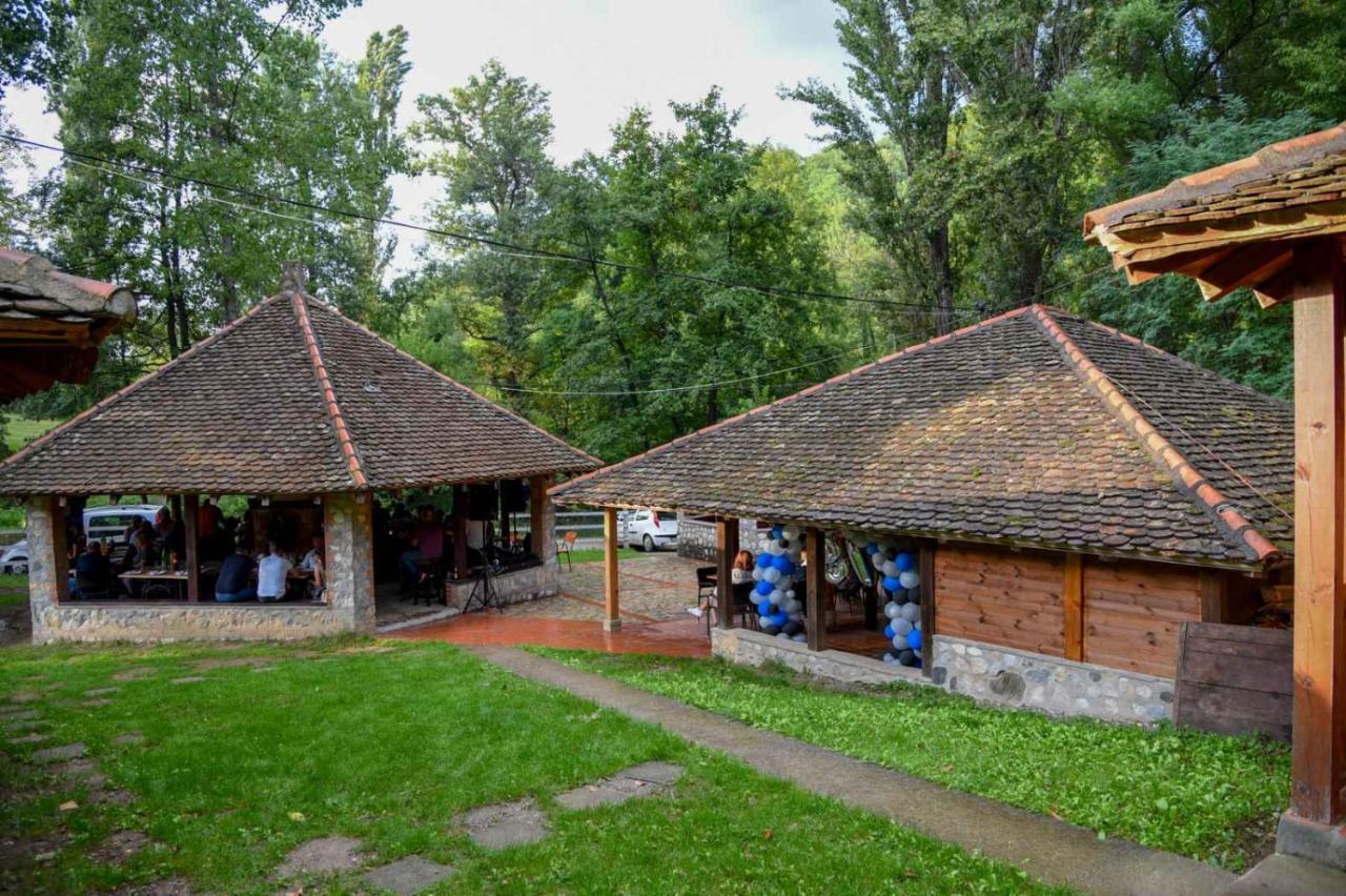 Ferienwohnung Poljoprivredno Turisticko Domacinstvo Deguric Valjevo Exterior foto